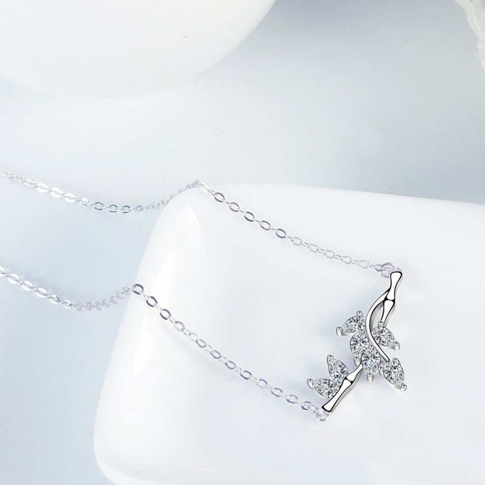 NEW Sterling silver LEAF Necklace - Picture 4 of 4